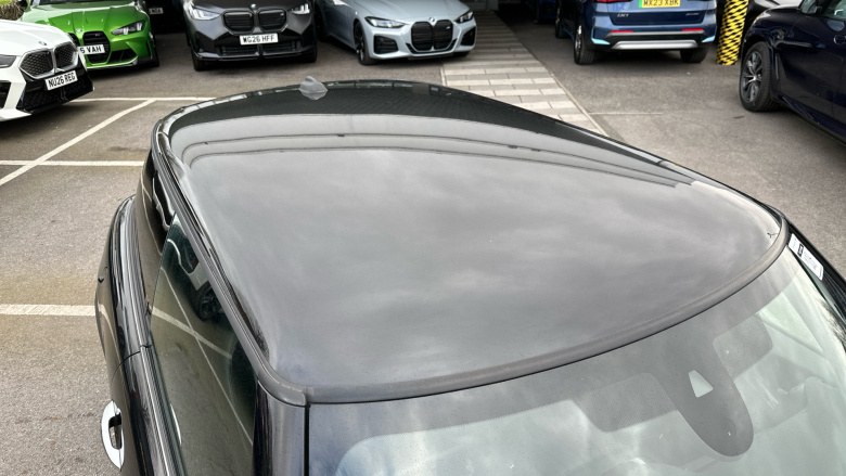 MINI Hatchback 1.5 Cooper Exclusive 3dr Auto Petrol Hatchback